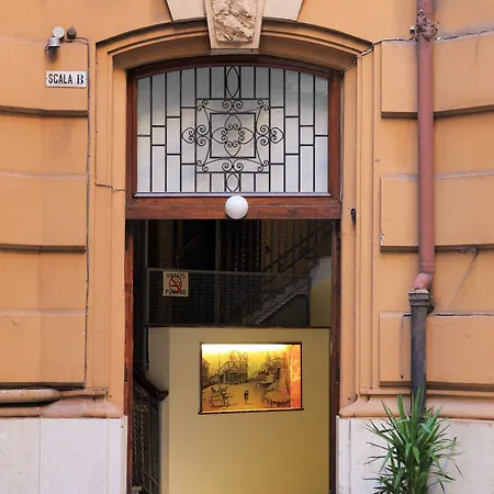 Mirko Luxury Řím