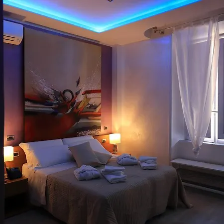 Mirko Luxury 3* Roma