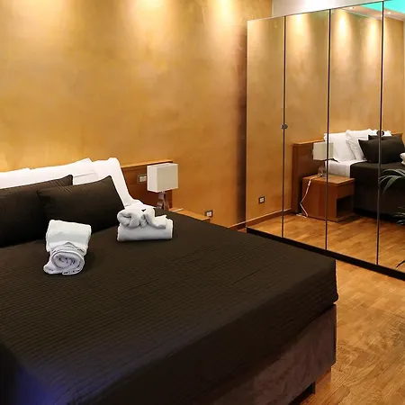 Mirko Luxury Pensión Roma